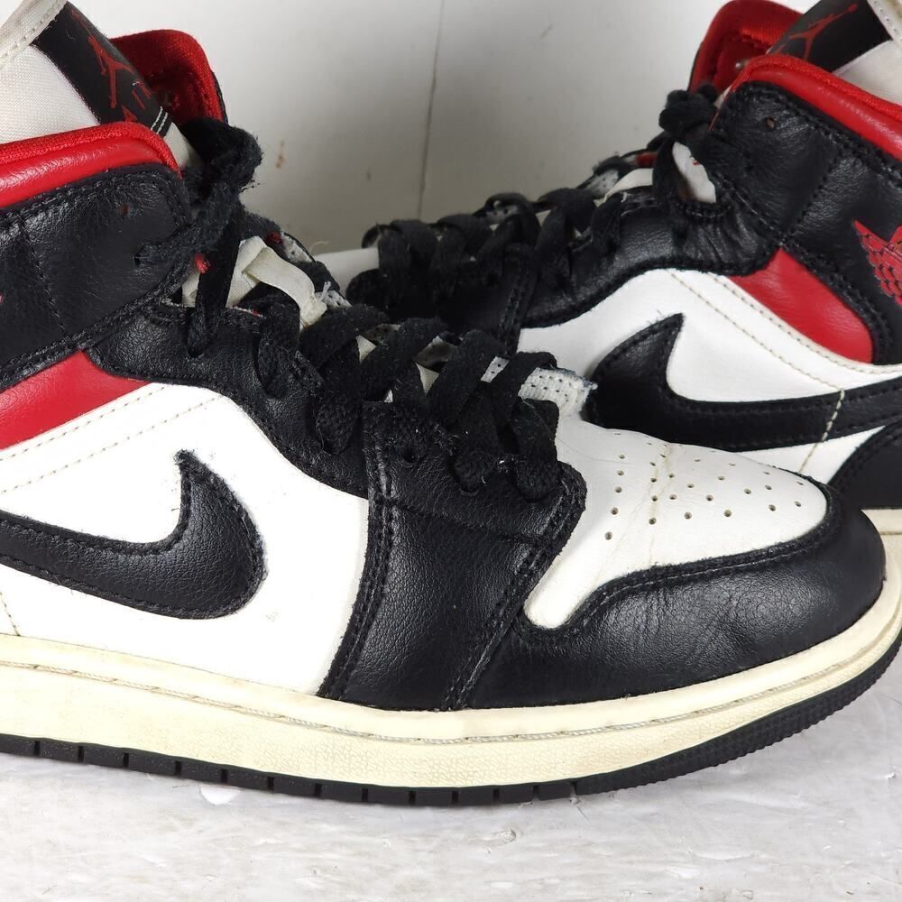 Nike Women’s Jordan 1 US9,5 Black Sail Gym Red Mid Top Sneakers Shoes BQ6472-061 - Picture 14 of 16